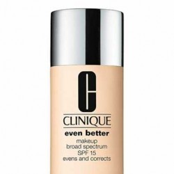 Clinique Even Better Fondöten SPF 15+ 30 ml - CN 10 Alabaster